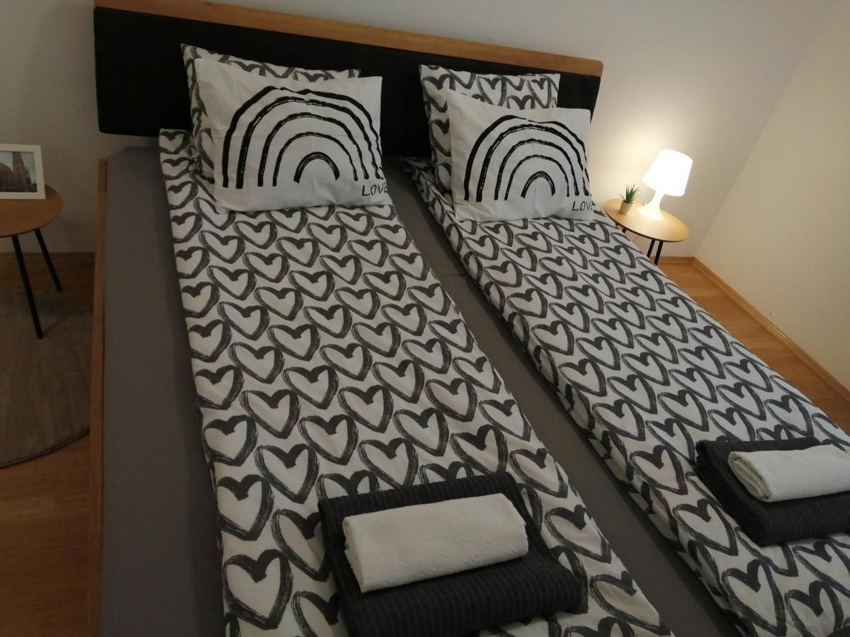 Apartment Tesla فيينا المظهر الخارجي الصورة